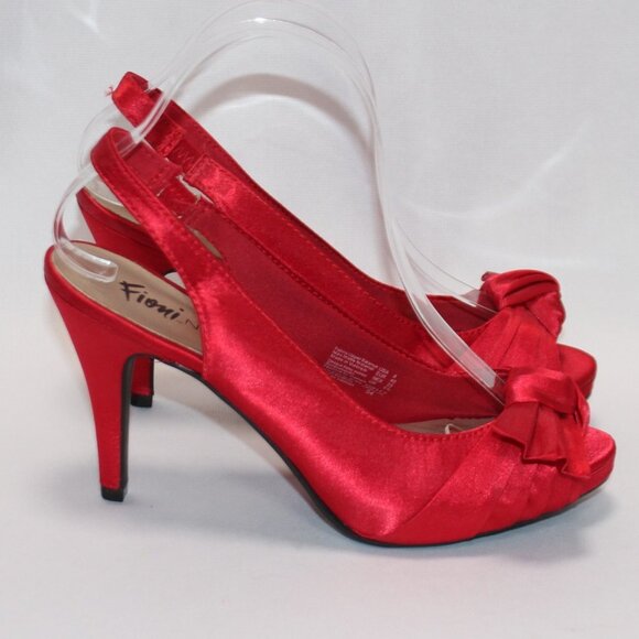NWOT Fioni Night Red Satin Peep Toe Platform Sling Back Heels - Picture 6 of 13